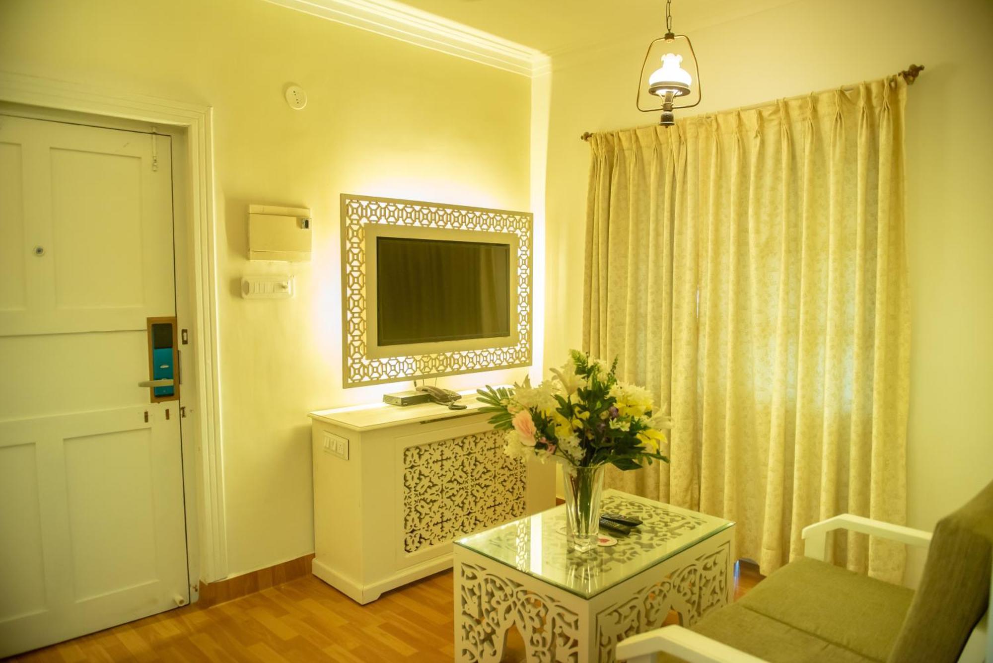 Cherrystay Holiday Resort -Candolim Beach Экстерьер фото